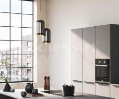 Cuisine Écologique et Moderne en Graphite | Design Minimaliste