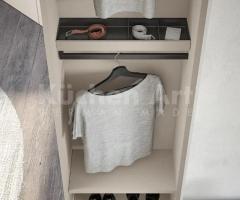Armoire d'Angle sur mesure : Design Innovant et Rangement Optimisé - 3