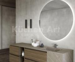 Salle de bain moderne avec miroir rétro-éclairé - 2